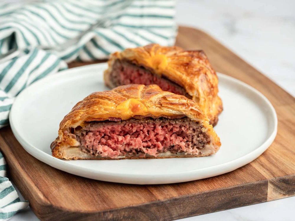 Cheeseburger Wellington