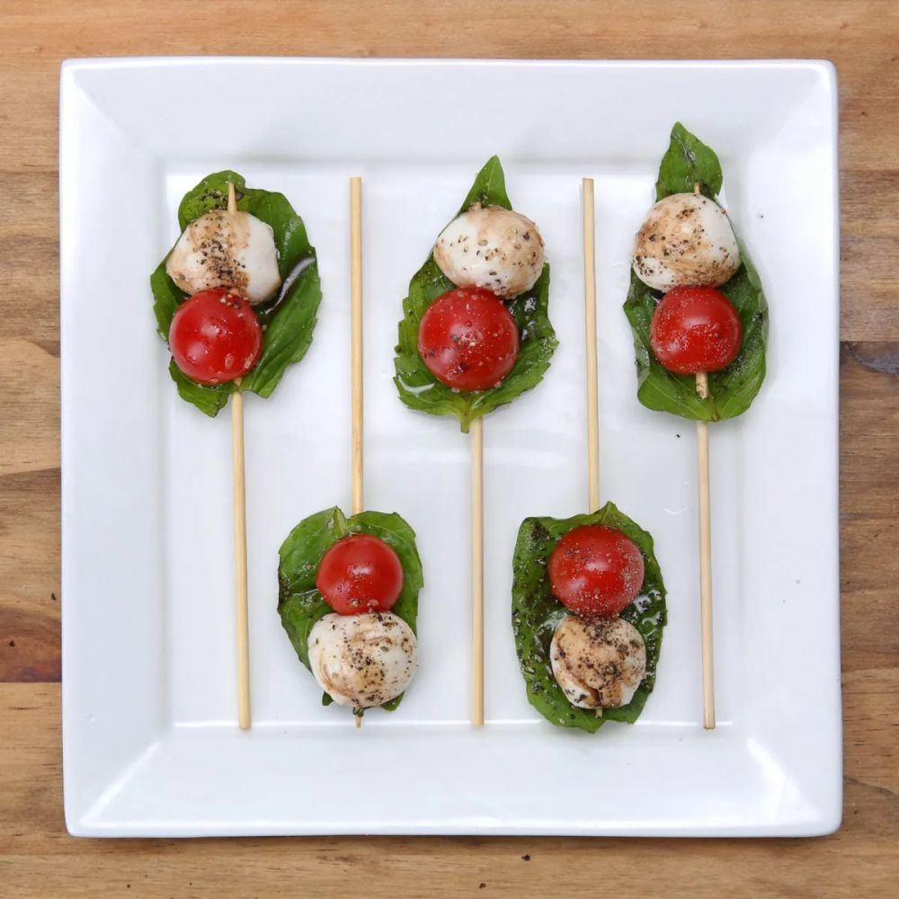 Caprese Pops