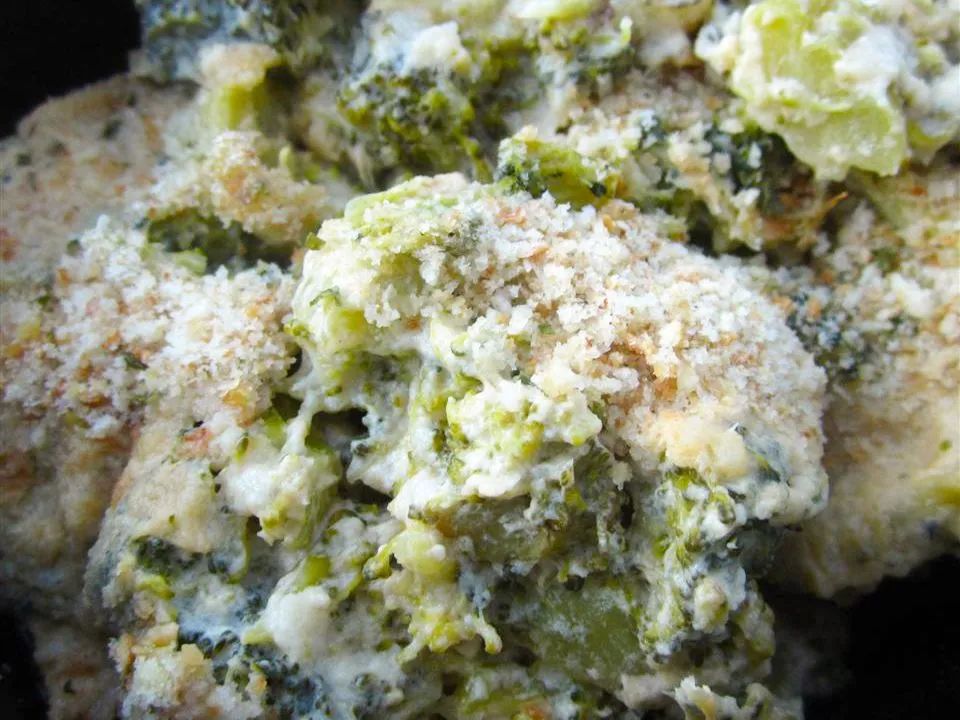 Creamy Broccoli and Cheese Casserole