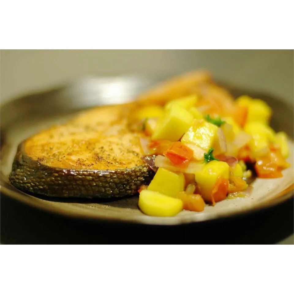 Mango Salsa Salmon