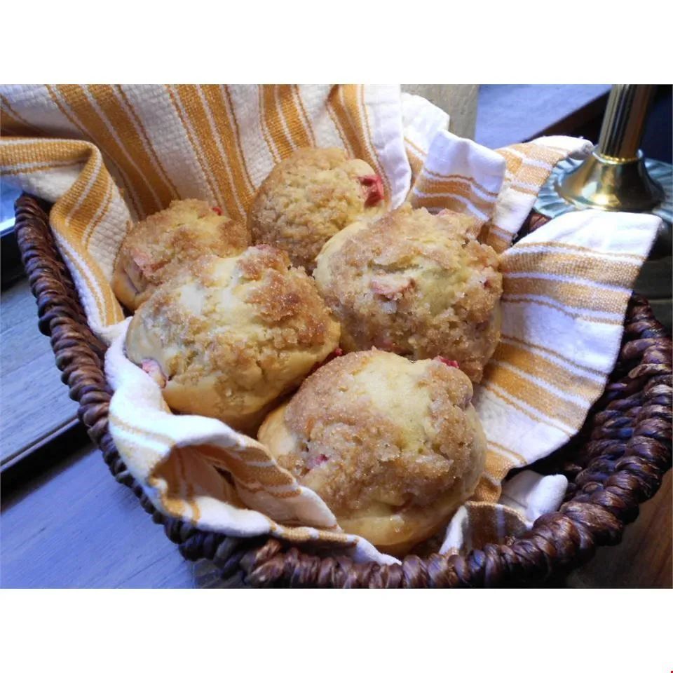 Rhubarb Muffins I