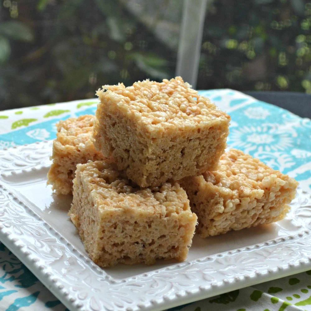 Salted Caramel Rice Krispie Treats