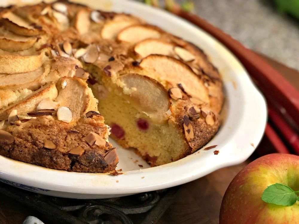 French-Style Apple Rhubarb Cake