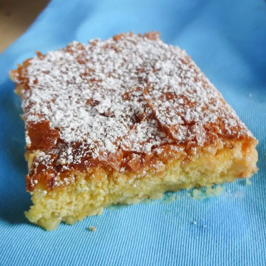 Ooey Gooey Butter Cake