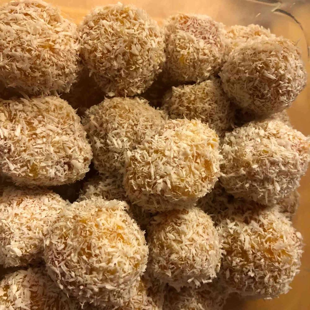 Apricot Balls