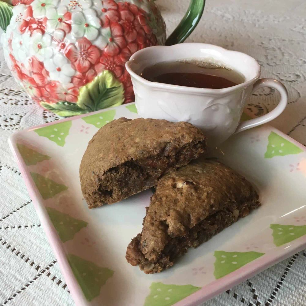 Vegan Gingerbread Scones