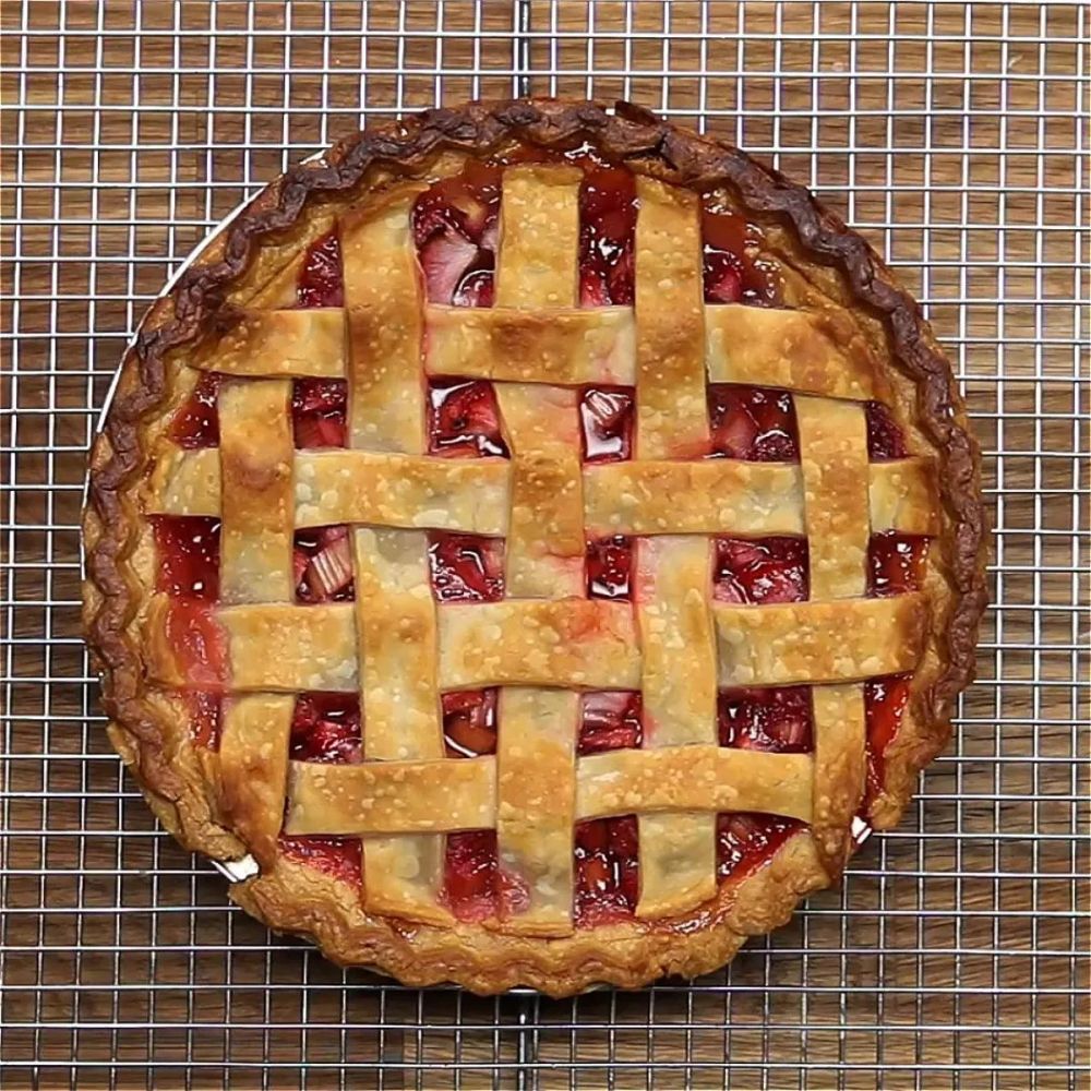 Strawberry Rhubarb Pie