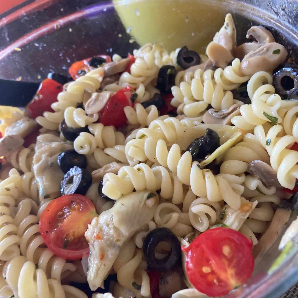 Quick Artichoke Pasta Salad