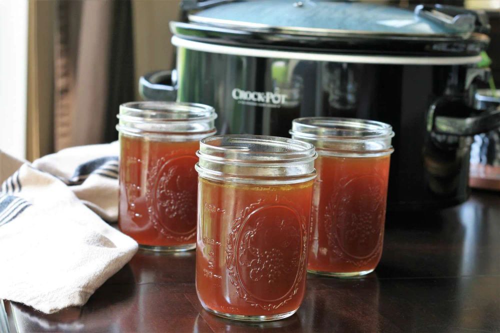 Slow Cooker Chicken Bone Broth