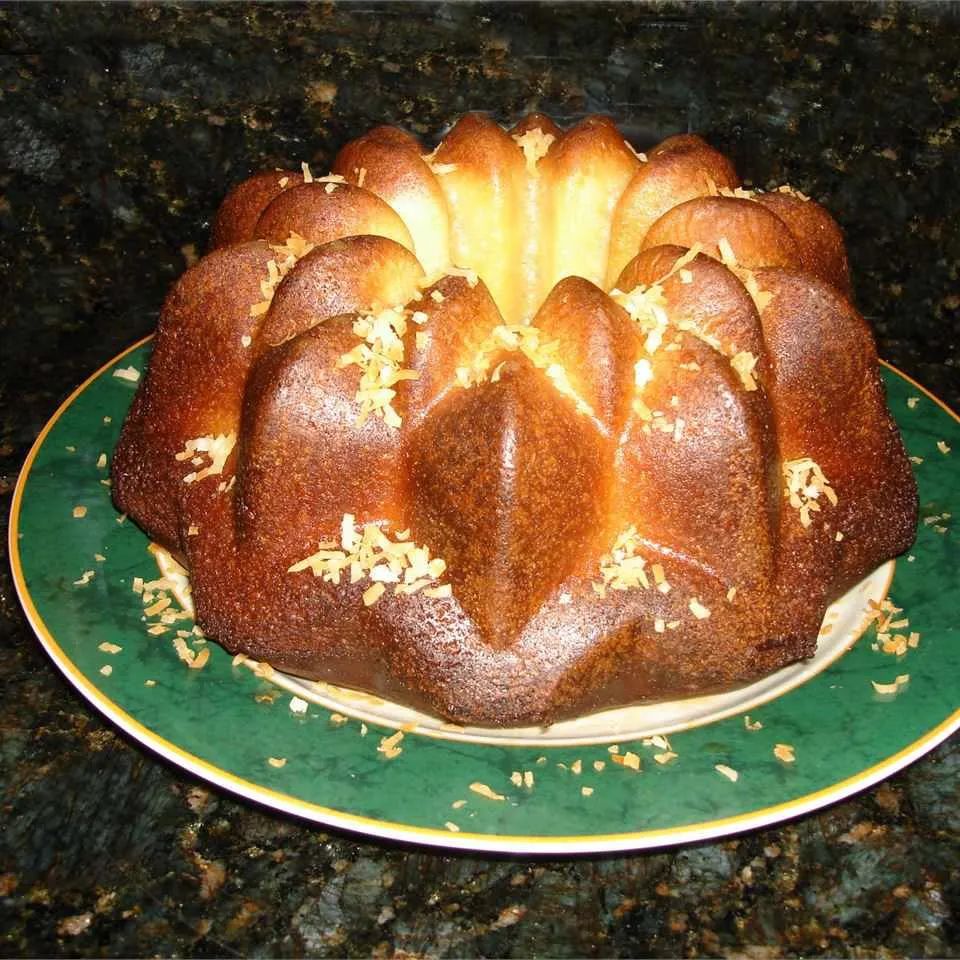 Rum-Pineapple Pound Cake