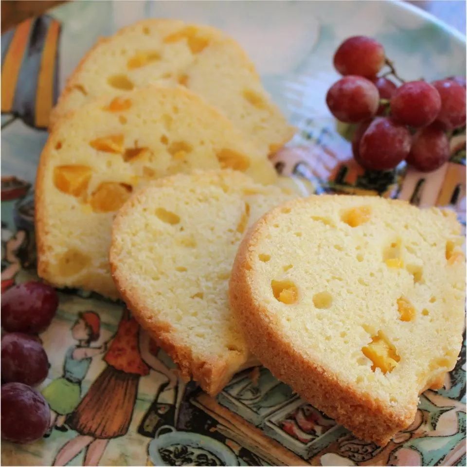 Peach Pound Cake