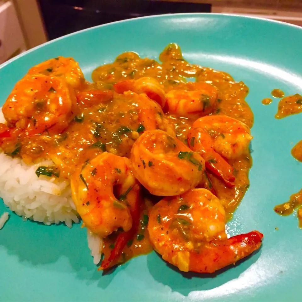 Indian Stir-Fried Shrimp in Cream Sauce (Bhagari Jhinga)