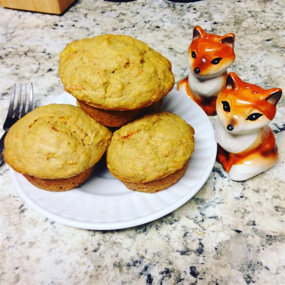 Vegan Carrot Cake Muffins