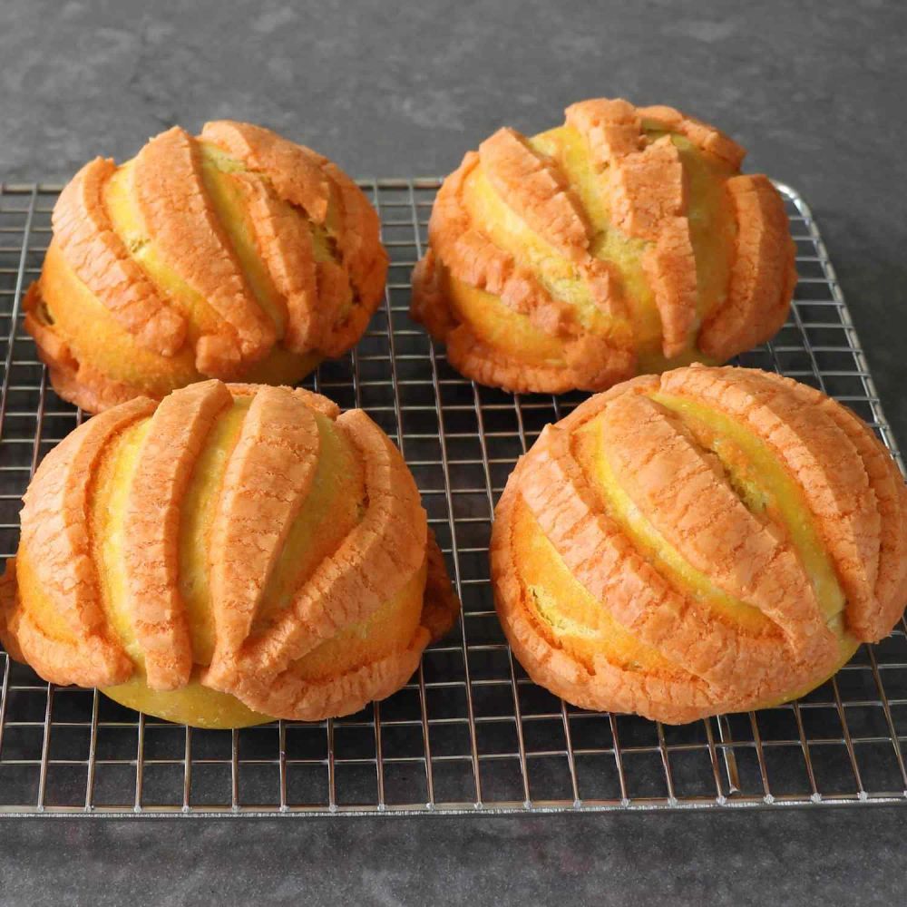 Pumpkin Conchas