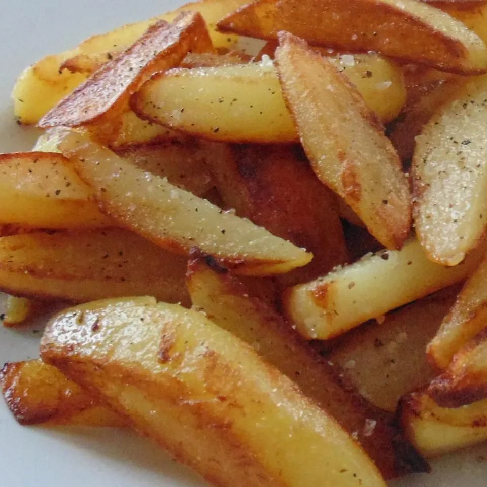 Salt and Pepper Skillet Fries