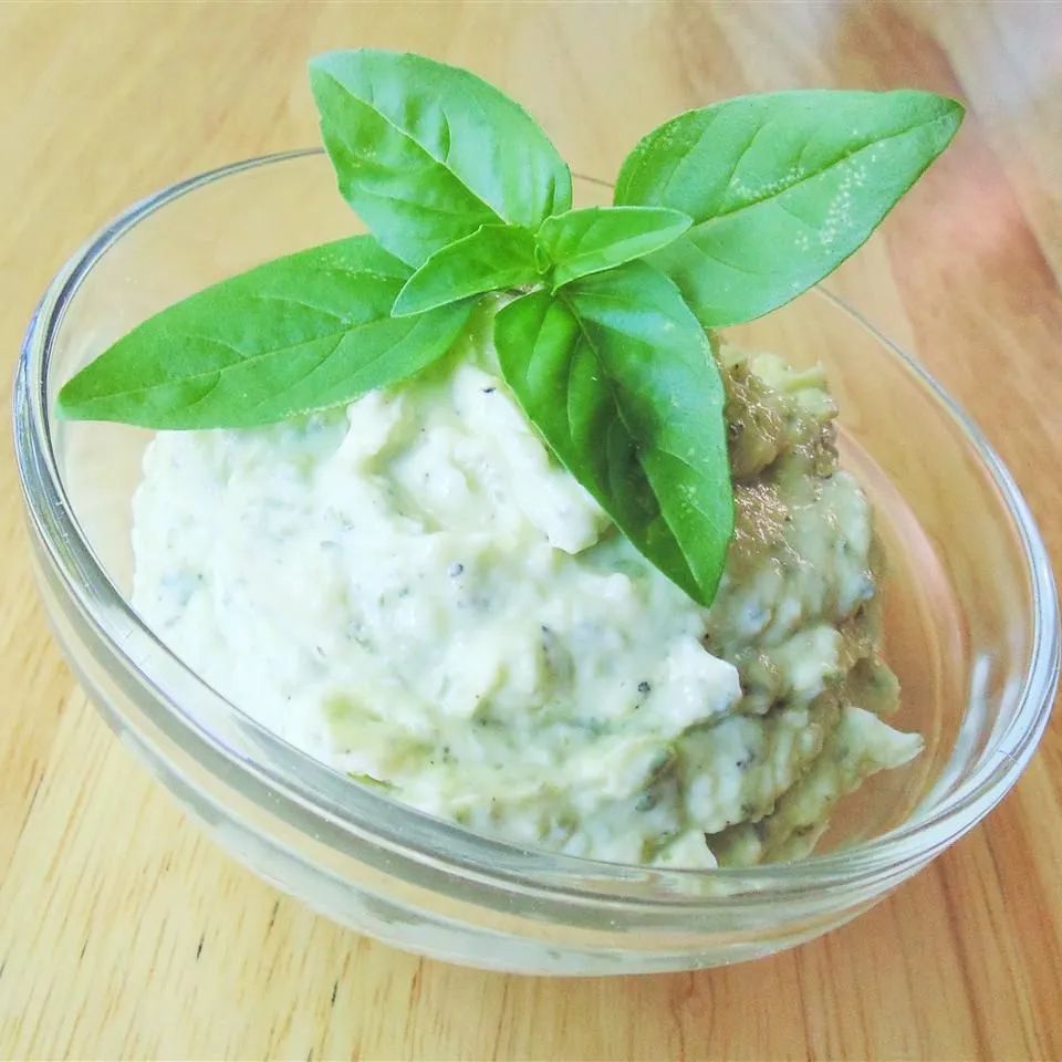 Bambam Basil Butter