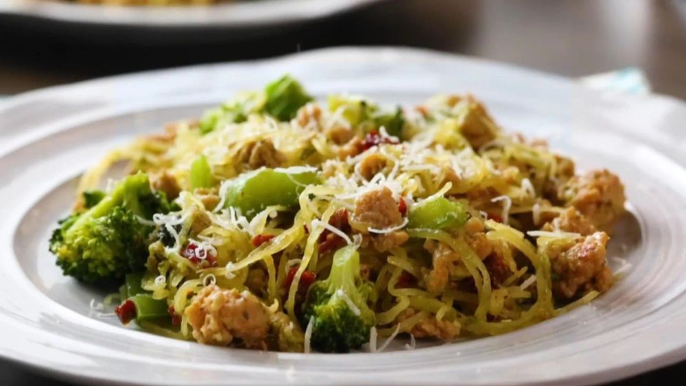 Italian Chicken Pesto with Spaghetti Squash