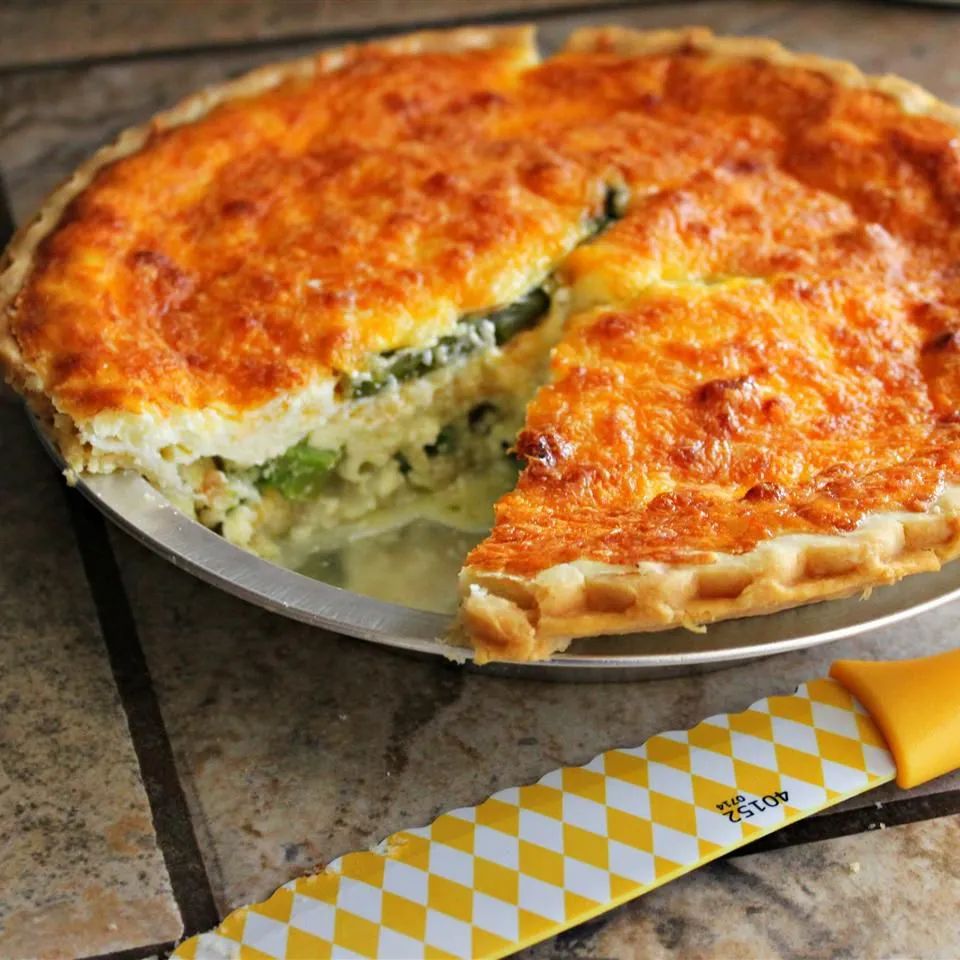 Easy Shrimp and Asparagus Quiche