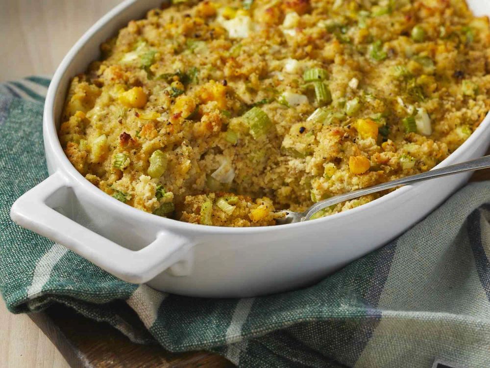 Momma's Cornbread Dressing