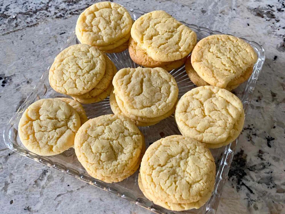 Citrus Egg Yolk Cookies