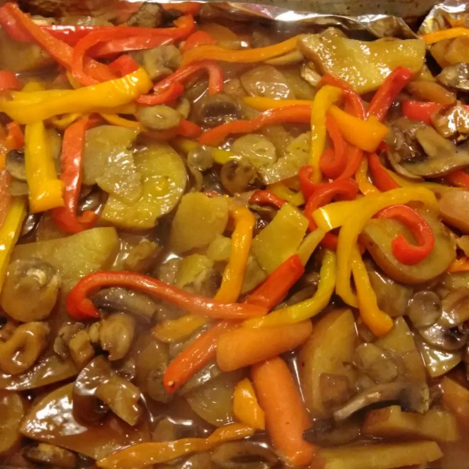 Sheet Pan Ground Beef, Potato, and Carrot Dinner