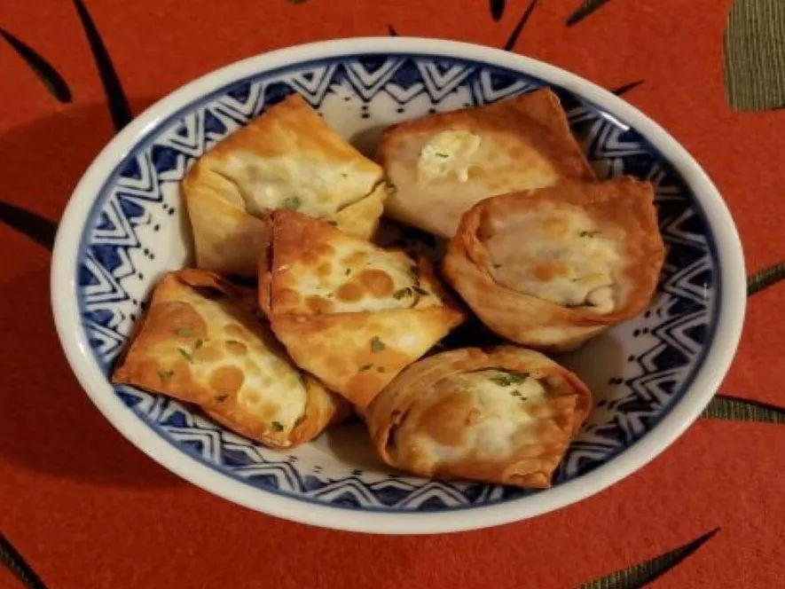 Easy Air Fryer Cream Cheese Wontons