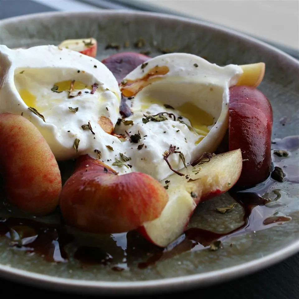 Peach Burrata Salad