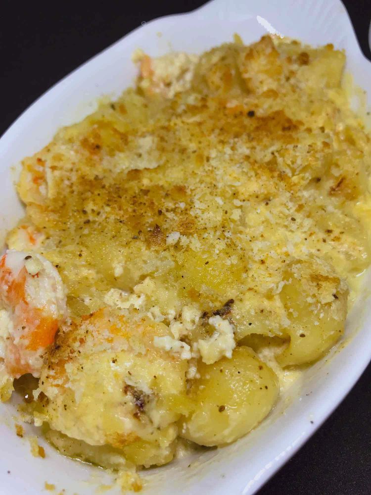 Cajun Shrimp Mac and Cheese