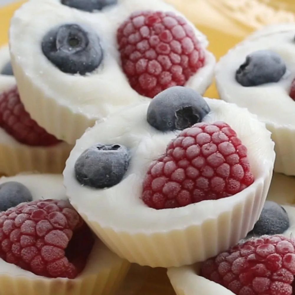 Froyo Fruit Cups