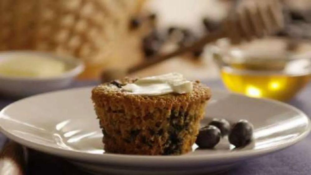 Low-Fat Blueberry Bran Muffins