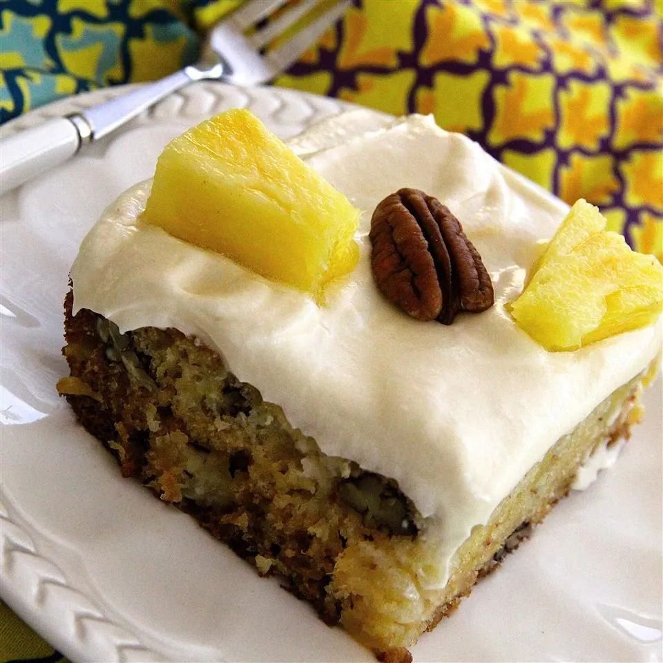 Pineapple and Pecan Cake