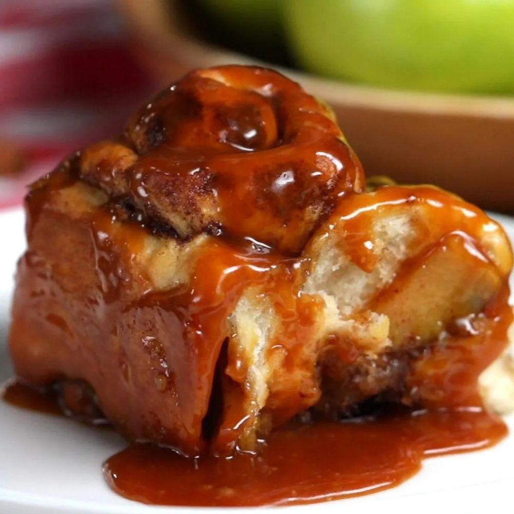 Salted Caramel Apple Cinnamon Rolls