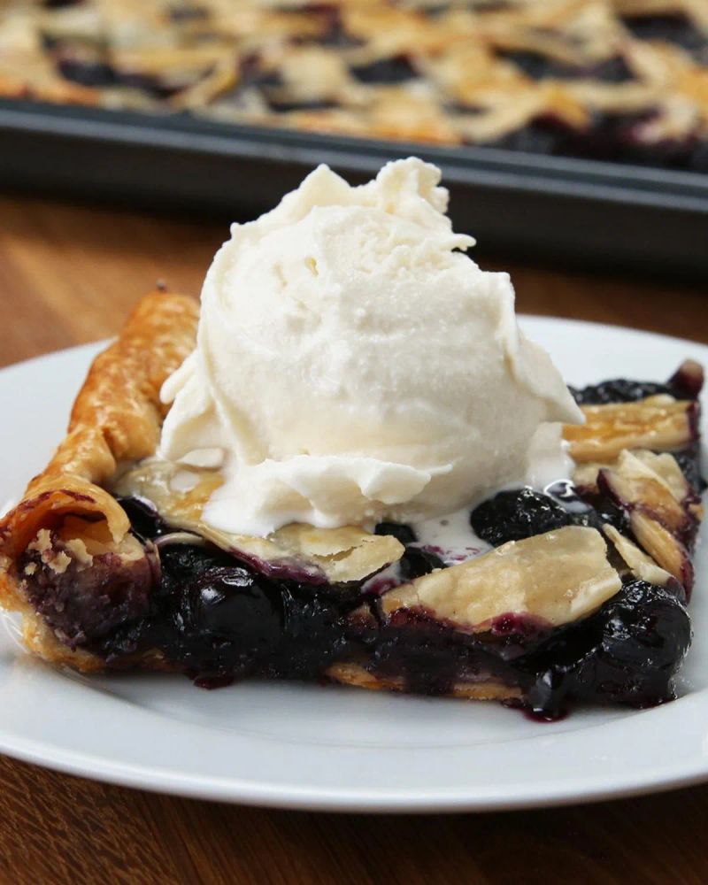 Blueberry Slab Pie