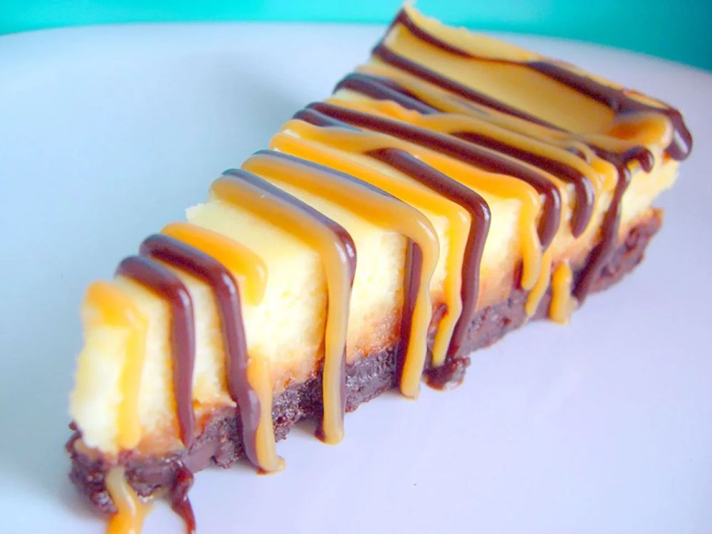 Brownie Caramel Cheesecake