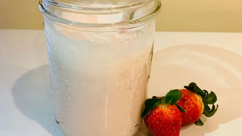 Homemade Strawberry Milk