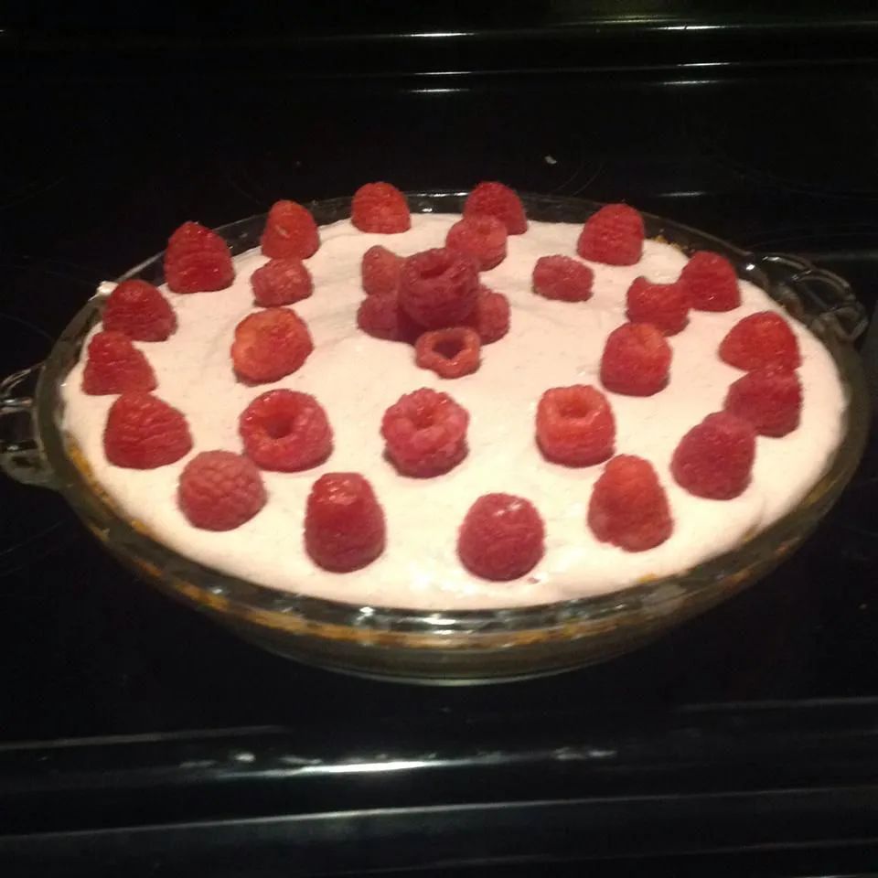 Raspberry Mousse Cheesecake