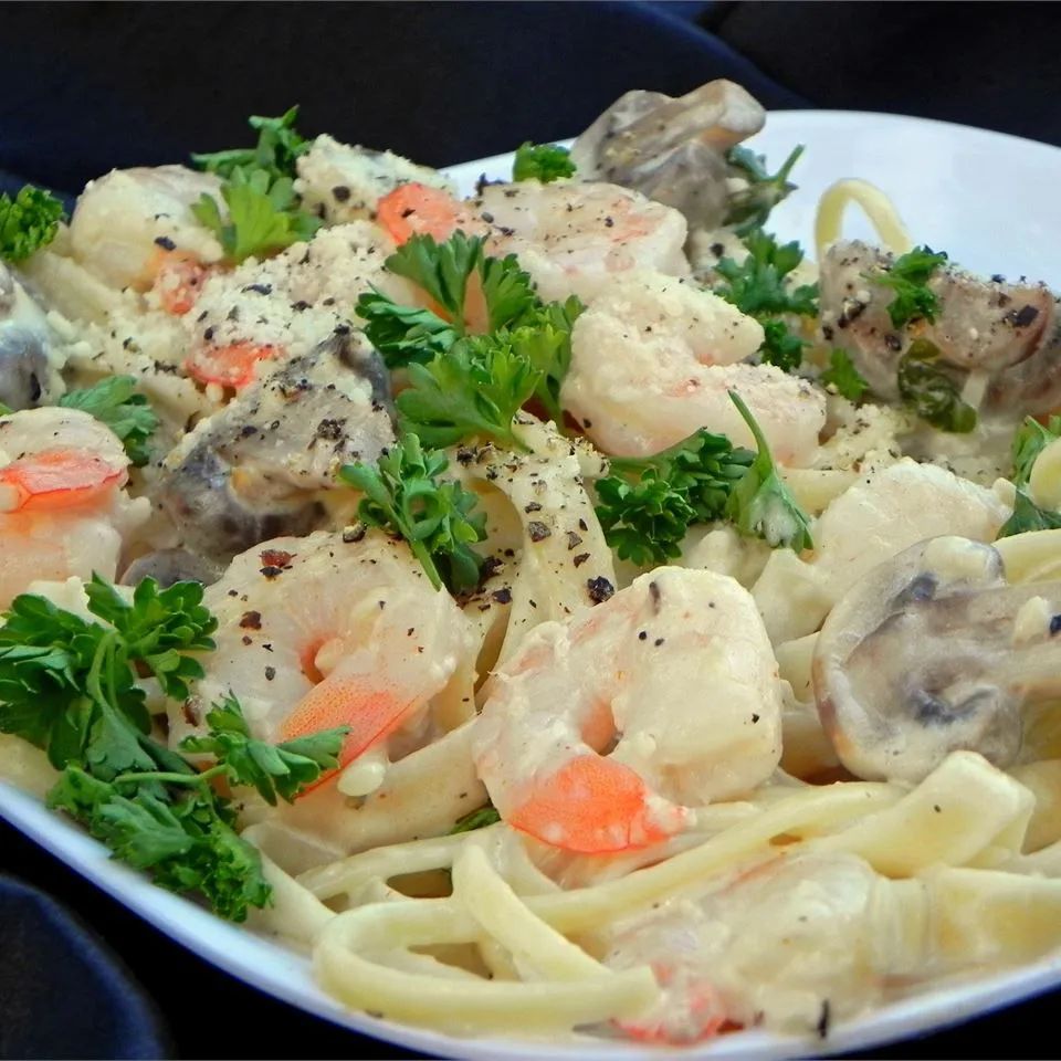 Shrimp Fettuccine Alfredo