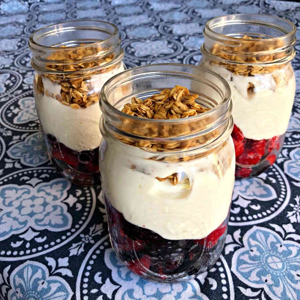 Make-Ahead Greek Yogurt Parfait