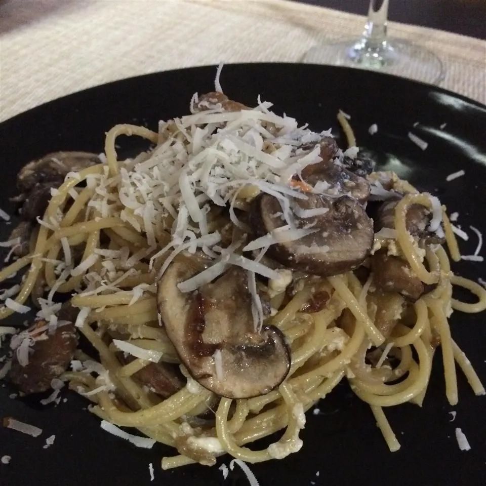 Garlic Mushroom Pasta