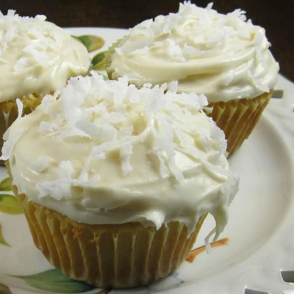 Lemon Coconut Cupcakes