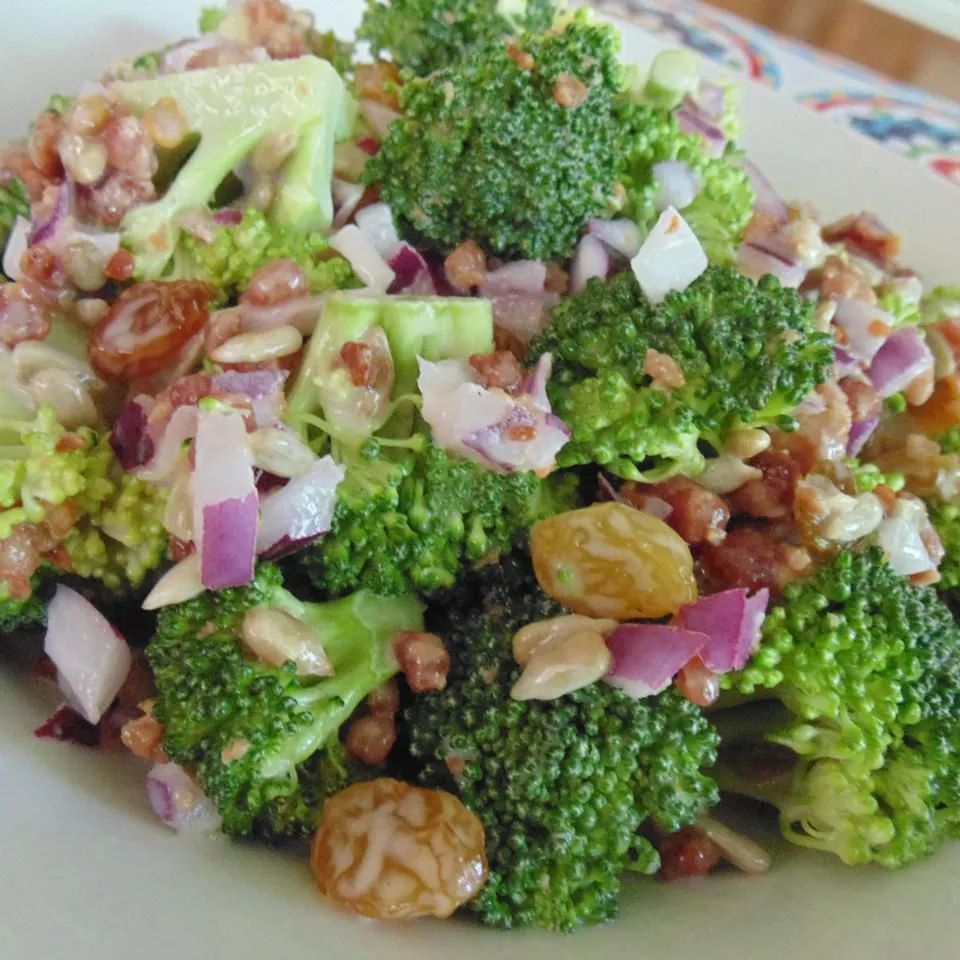 Easy Broccoli Bacon Salad