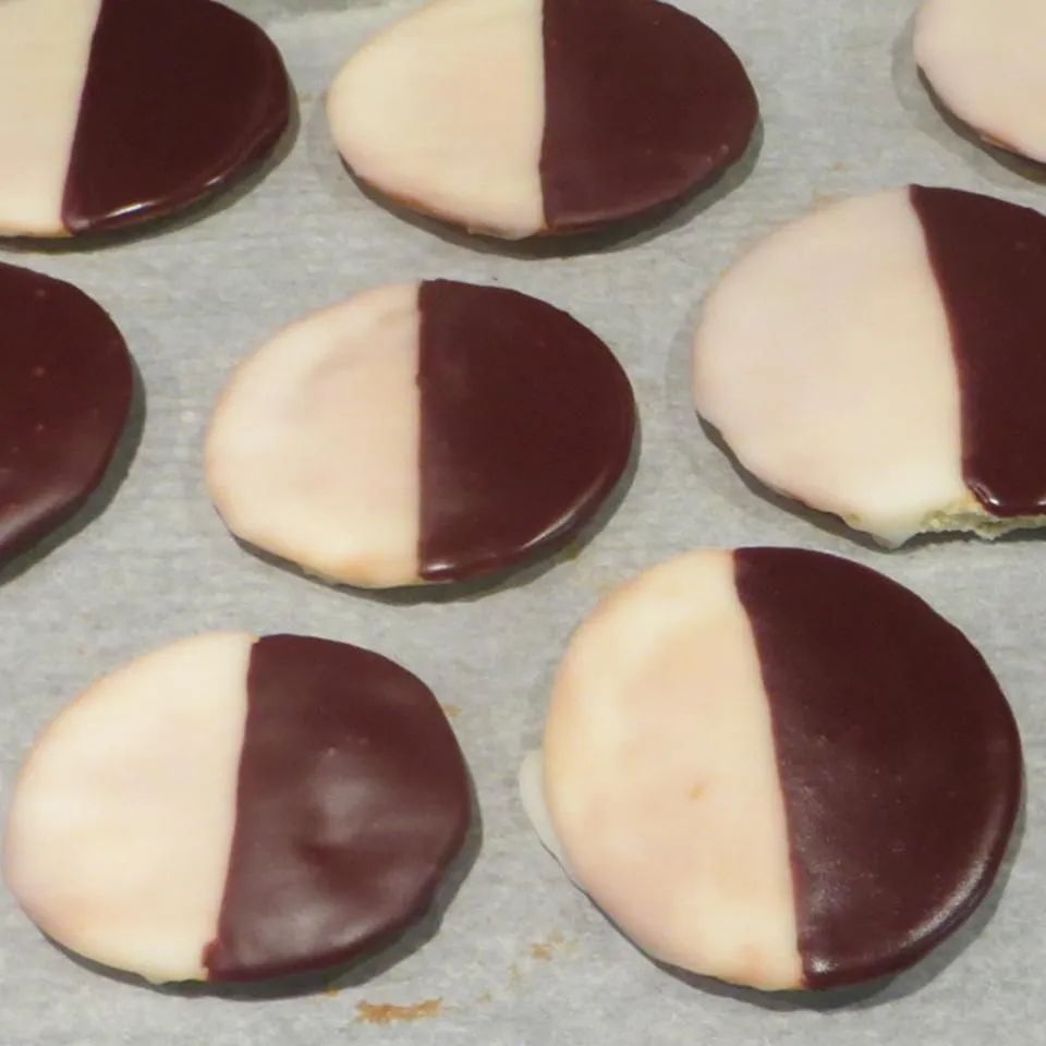 Black and White Cookies