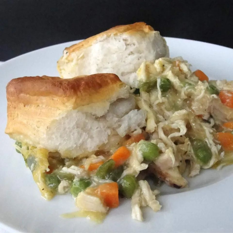 Melanie's Chicken Biscuits Casserole