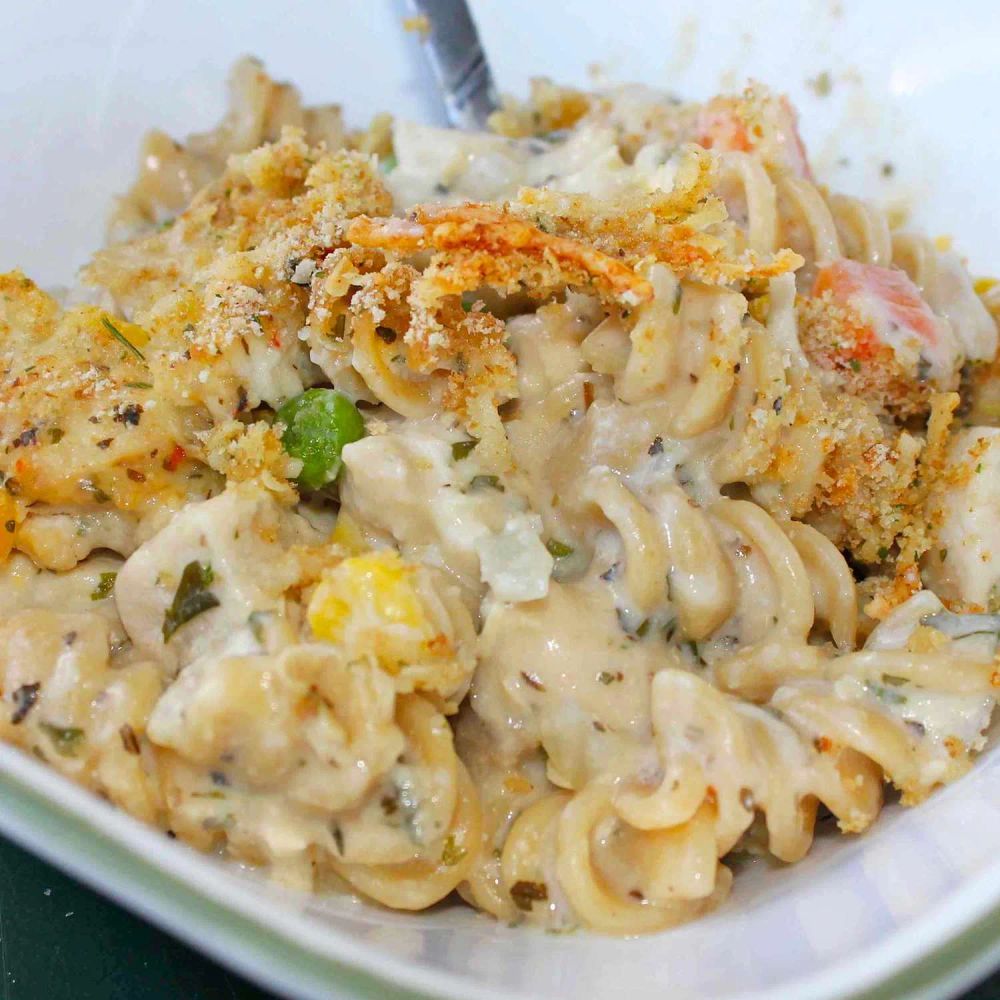 Chicken and Pasta Casserole with Mixed Vegetables