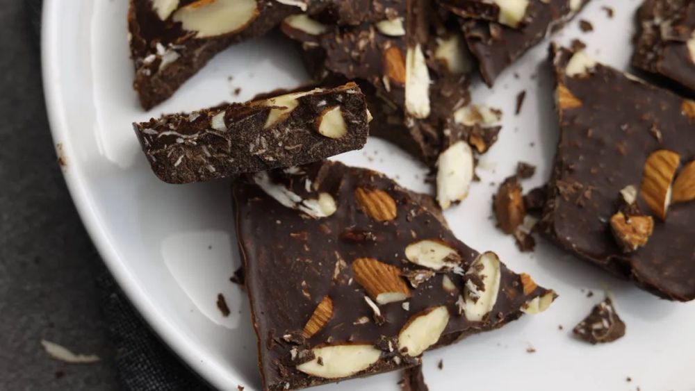 Keto Chocolate Bark