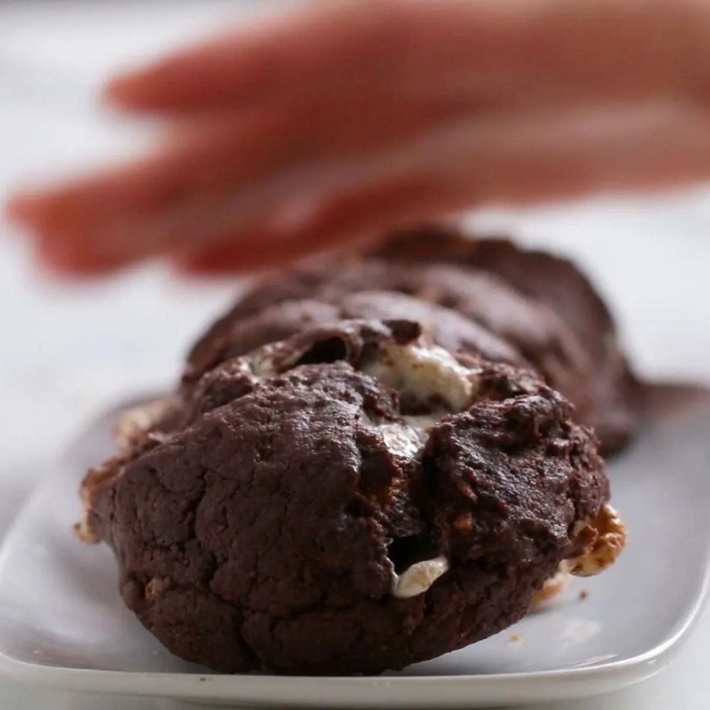 S’mores Cake Mix Cookies