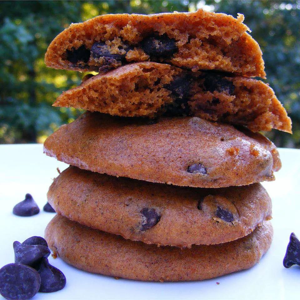 Pumpkin Chocolate Chip Cookies