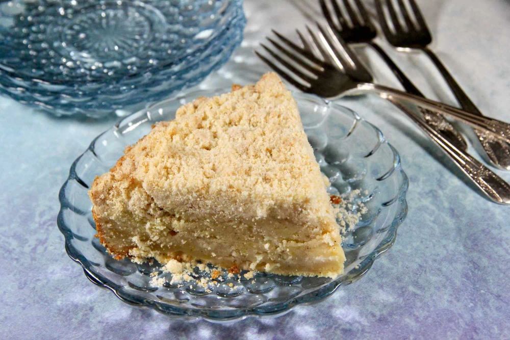 White Chocolate and Lemon Coffee Cake