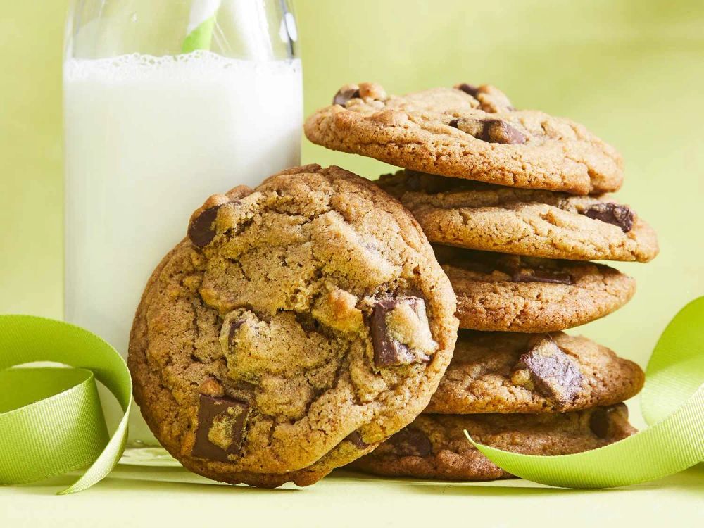 Cardamom and Espresso Chocolate Chip Cookies