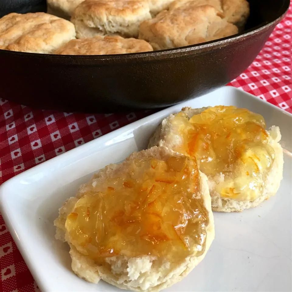 Cast Iron Buttermilk Biscuits